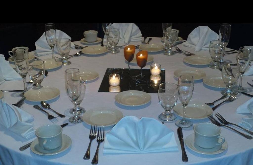 Garden Hotel And Conference Center South Beloit 外观 照片
